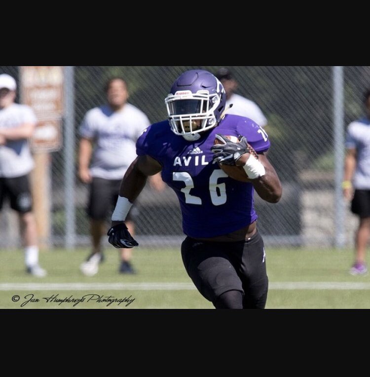 RuffinRico's tweet photo. Truly Blessed to Receive an Offer from Avila University!!!#GoEagles#Thankful#Blessed @coachogle @EMac22NYJ @Coach_THoff https://t.co/3mytYJPXUl