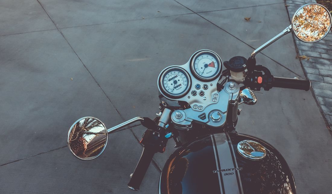 WindburnedEyes's tweet photo. 3 Tips for smooth throttle control on a #motorcycle. 

#motorcyclecontrol #smooth #riding #ride

https://t.co/HN3ea7kbGW https://t.co/p9ZPhkhAsO