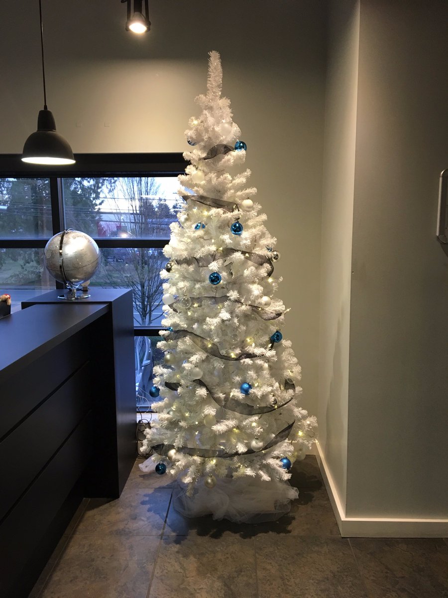 globeprinters's tweet photo. Feeling festive over here... 🎁🎄 ❄️ #isitdecemberyet https://t.co/YDqUMI6rwr