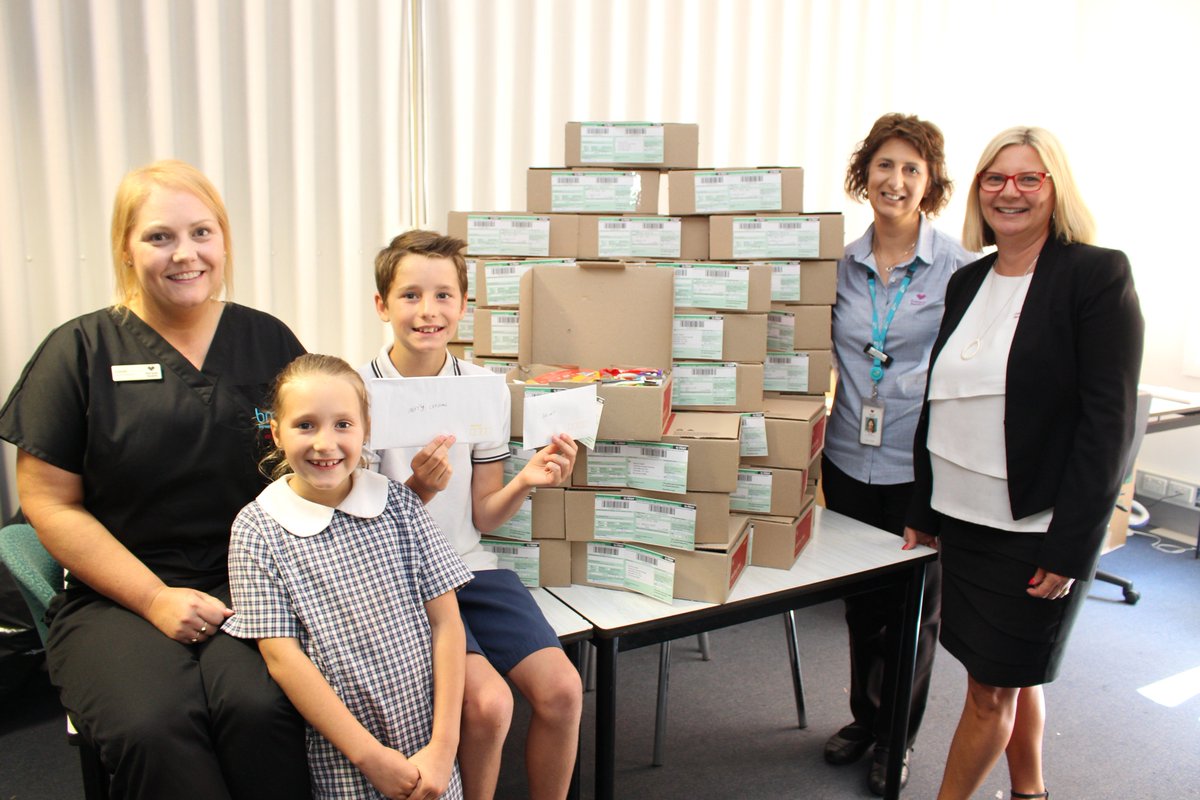 BarwonHealth's tweet photo. Fifty care packages filled with thoughtful donations from Barwon Health staff, their families, and volunteers are en route to Aussie troops deployed overseas this Christmas ๐
#carepackagedrive @auspost @DeptDefence https://t.co/OeKZuUHWwZ