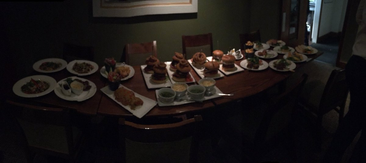 PIStevenageC's tweet photo. Cook Off Earlier This Evening #HelloNewMenu 🥓🍔🍟🍤🍝 https://t.co/Ob6wrptpc6