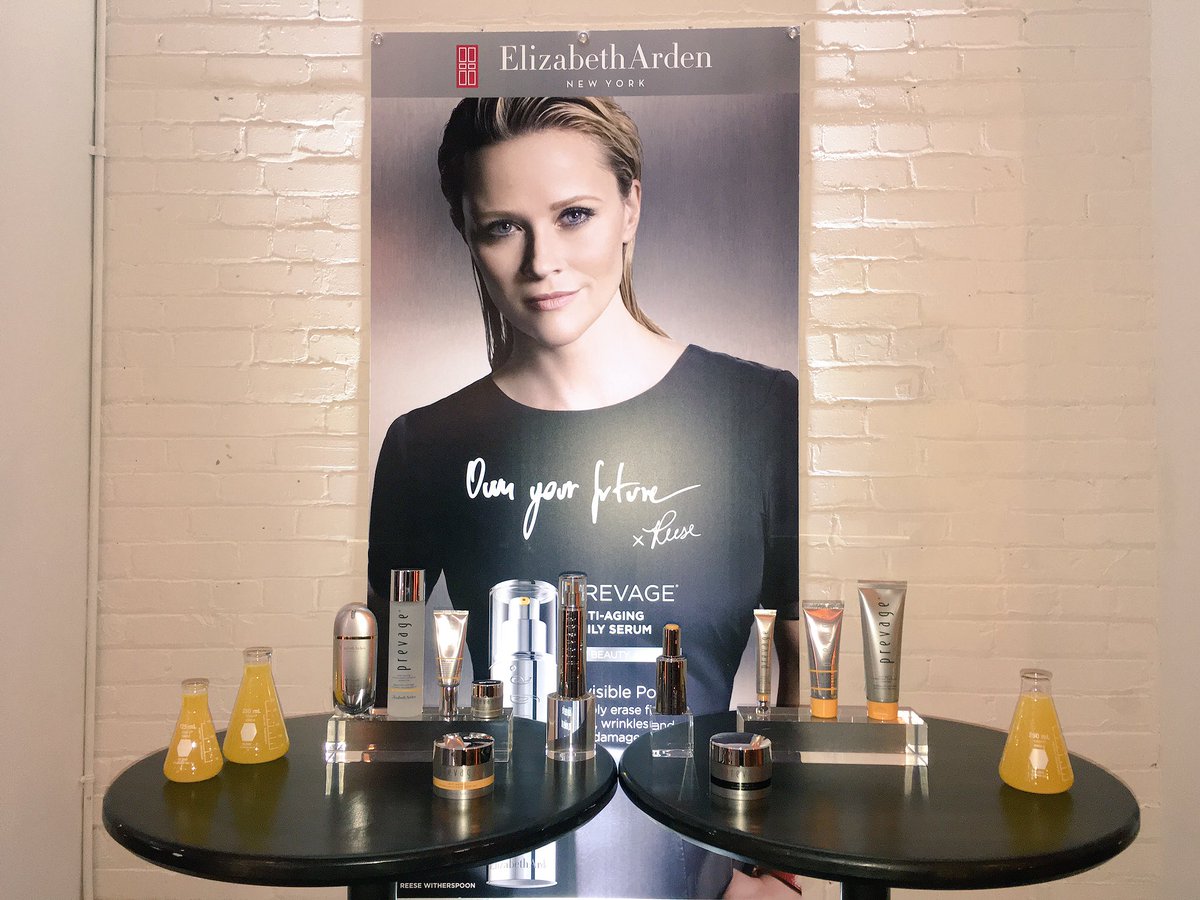 Get ready to learn how to help protect your skin from negative environmental factors tonight! #ElleVIP #ElleVIPxPREVAGE <a href="/ElleCanada/">ELLE Canada</a>