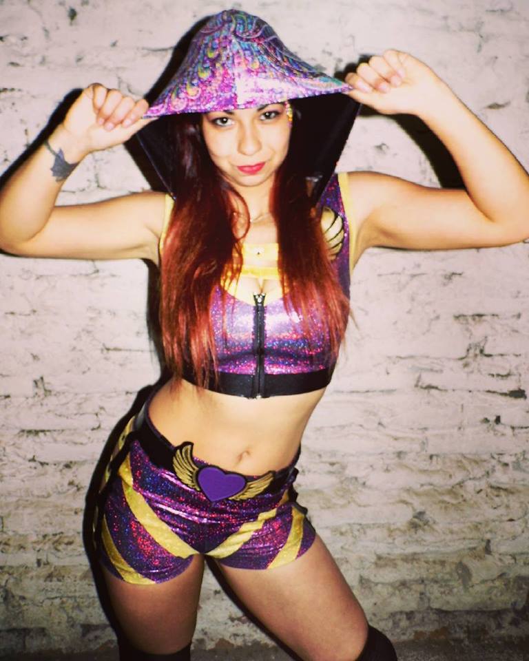 Are you locked up in a world thats been planned out for you ~ Green Day ~ She 
#LuchaLibre #LuchadoraChilena #WomenWrestling #MoonWarrior #GuerreradelaLuna