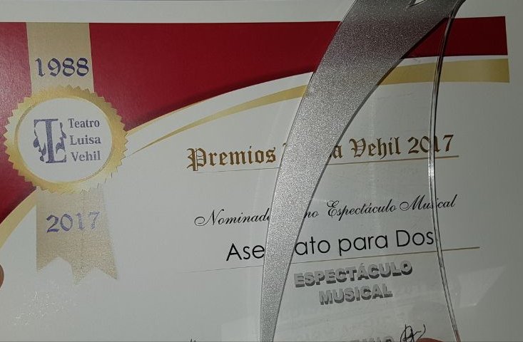 PREMIO LUISA VEHIL PARA "ASESINATO PARA DOS " COMO MEJOR MUSICAL DEL AÑO 2017!! <a href="/JuanIacoponi/">Juan Iacoponi</a> <a href="/BMZComunica/">BMZ Comunicaciones</a> <a href="/diegopimentel/">Diego Pimentel</a> <a href="/ArielZappone/">Ariel Zappone </a> <a href="/Julietaiacoponi/">Julieta Iacoponi</a> <a href="/mariaritook/">María Eugenia Ritó</a> <a href="/MarianoMoro2/">Mariano Moro</a> <a href="/jpurcia/">Jorge Purciariello</a> <a href="/emilafferriere/">Emilio Lafferriere</a> <a href="/ElenaCarmelich/">-Elena R. Carmelich-</a> <a href="/Soyeleowexler/">eleowexler</a> <a href="/HernanMatorra/">Hernán Matorra</a> <a href="/Santioteroramos/">Santiago otero ramos</a>
