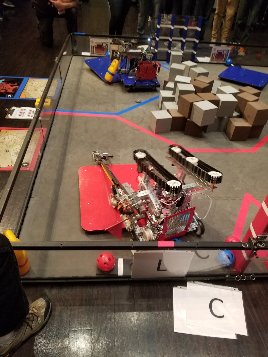 WarriorBots's tweet photo. Quote of the day:
"Don't cause too much damage"

Not even 2 seconds later
*Arm breaks* #omgrobots https://t.co/KboqcOPb5n