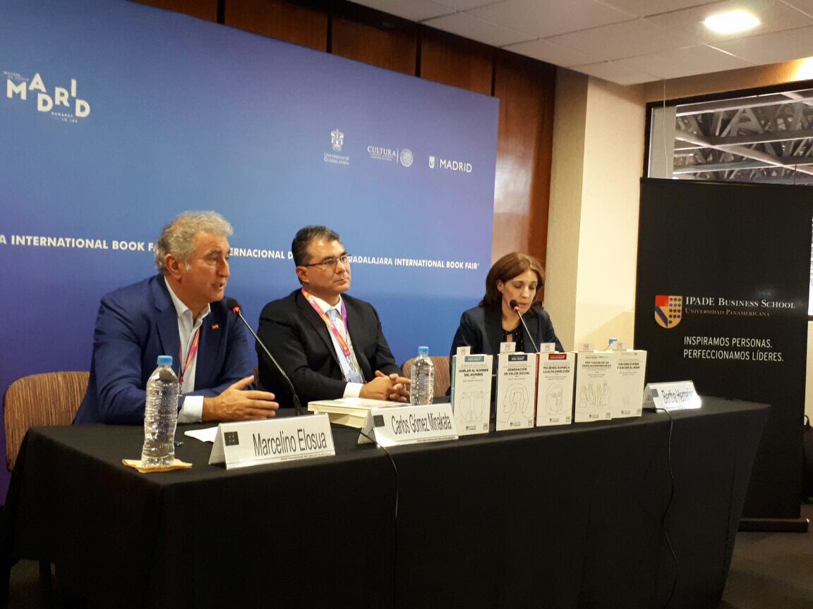 BerthaHerrerias's tweet photo. @ipade @lideditorial Presentación colección 50 aniversario #FILGuadalajara @fi https://t.co/Z7RDiwhSpc