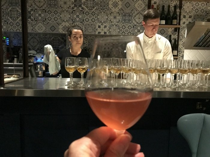 Christmas in  #Bristol - 10 fabulous ways to feel festive @lepoivrot Wine Bar heatheronhertravels.com/christmas-in-b… #MerryBristmas