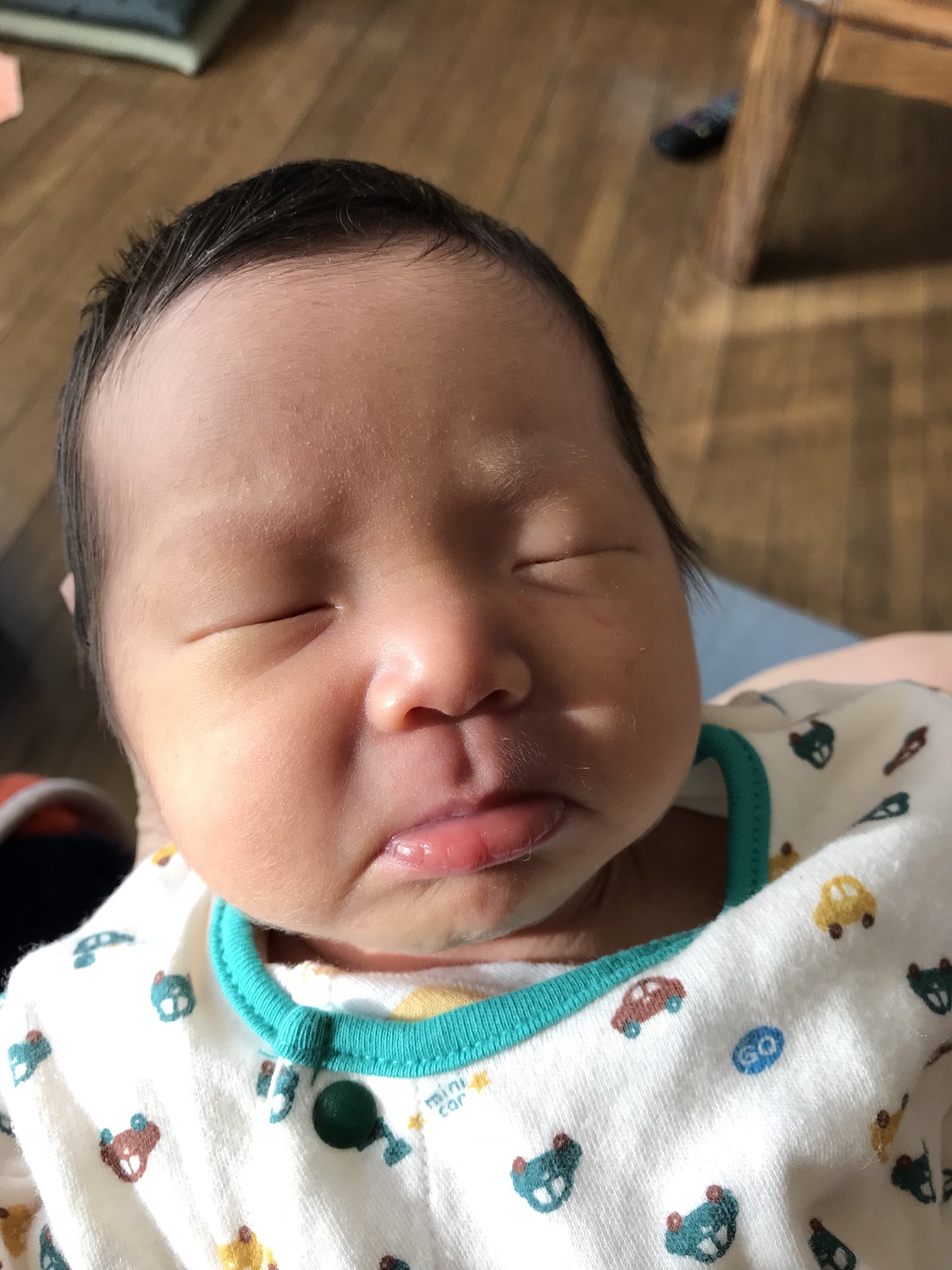 ゆき Yuki 元夫に監視されてる垢 บนทว ตเตอร お腹いっぱいになると下唇出す赤ちゃんあるある W 生後10日目 0ヶ月 赤ちゃんあるある もういらねー 女の子です T Co Cumckbg3mx ทว ตเตอร