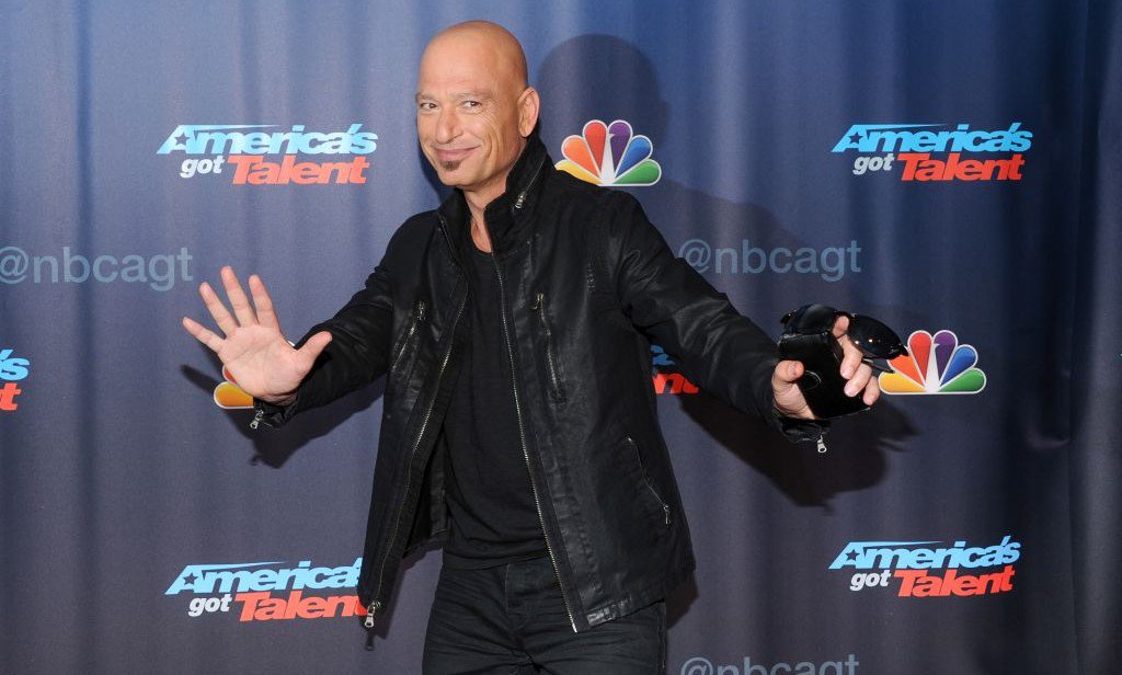 Happy Birthday to Howie Mandel who turns 62 today! 