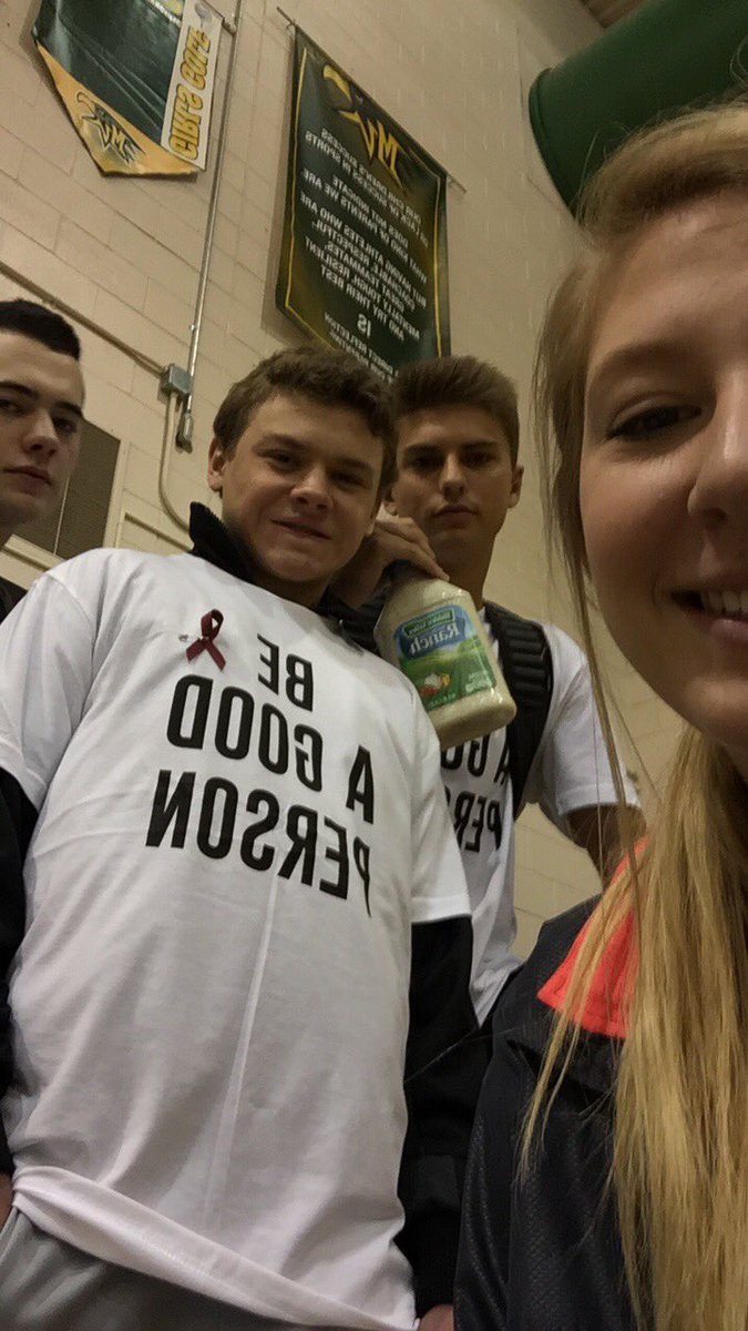 SamAtlas23's tweet photo. Happy birthday @Emilyweaver24 miss you hope you had a great day ❤️ https://t.co/rcnfgNej59