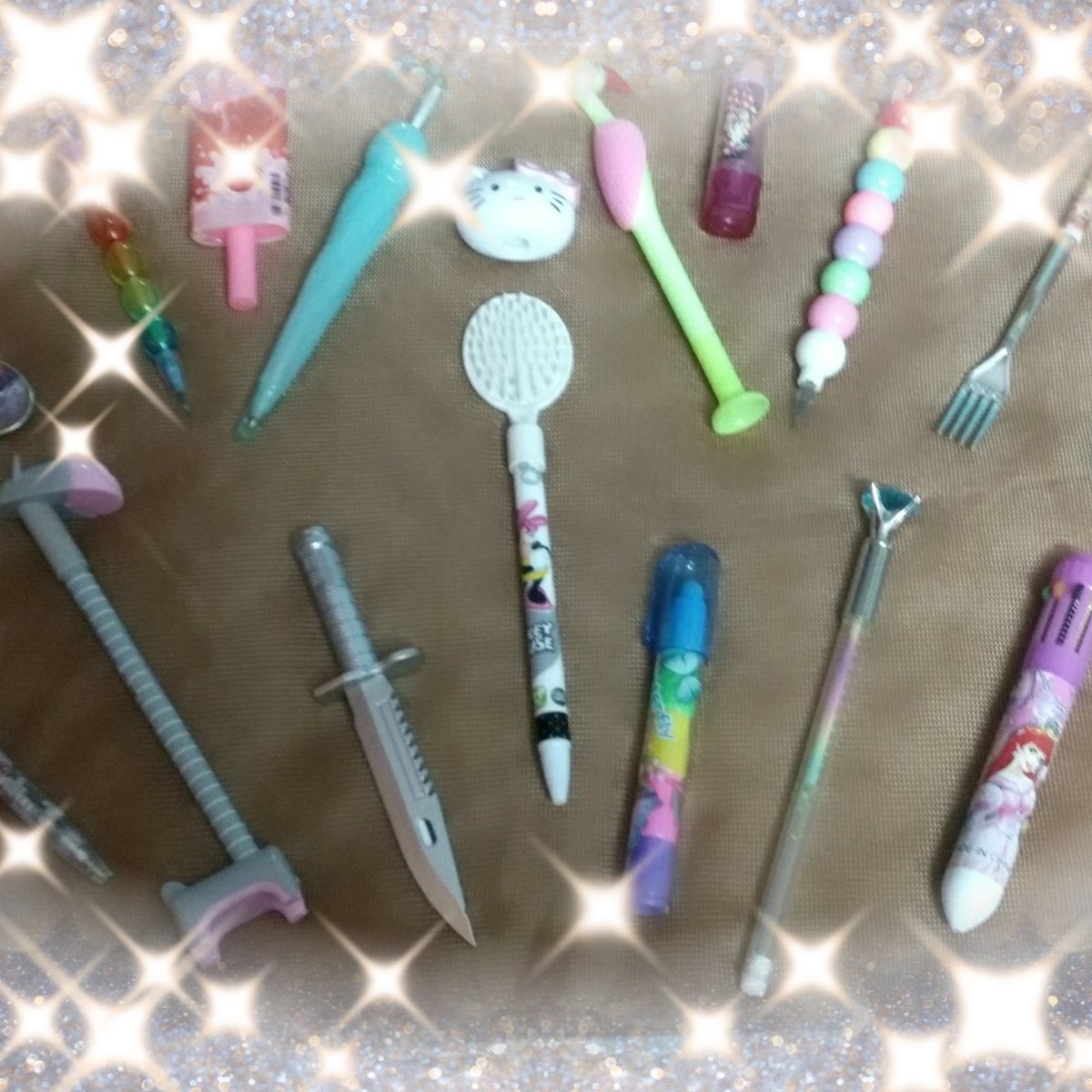 angel4frndship's tweet photo. My back to school supplies collection- https://t.co/YoLhht0fIC
#pens #pen #pencils #pencil #rubber #eraser #erasers #backtoschool #schoolsupplies #backtoschoolsupplies #backtoschoolcollection #schoolsuppliescollection #cutepencils #fancyerasers #uniquepens #antiques #unique https://t.co/FFWNwYxUlO