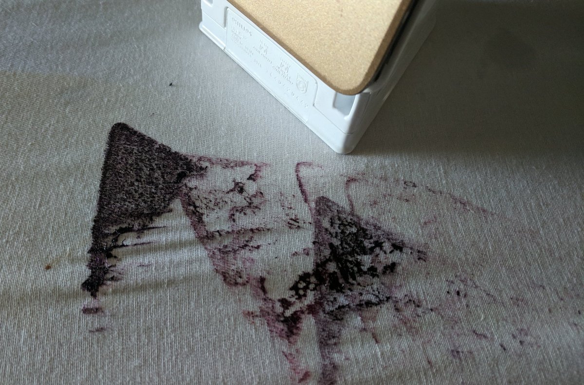 jennylg's tweet photo. Lesson: why usability & testing matter. Labels and actual temperature of iron did not align. That was my newest top. π#ironingfail #usability #testing https://t.co/pDac2SYvVA