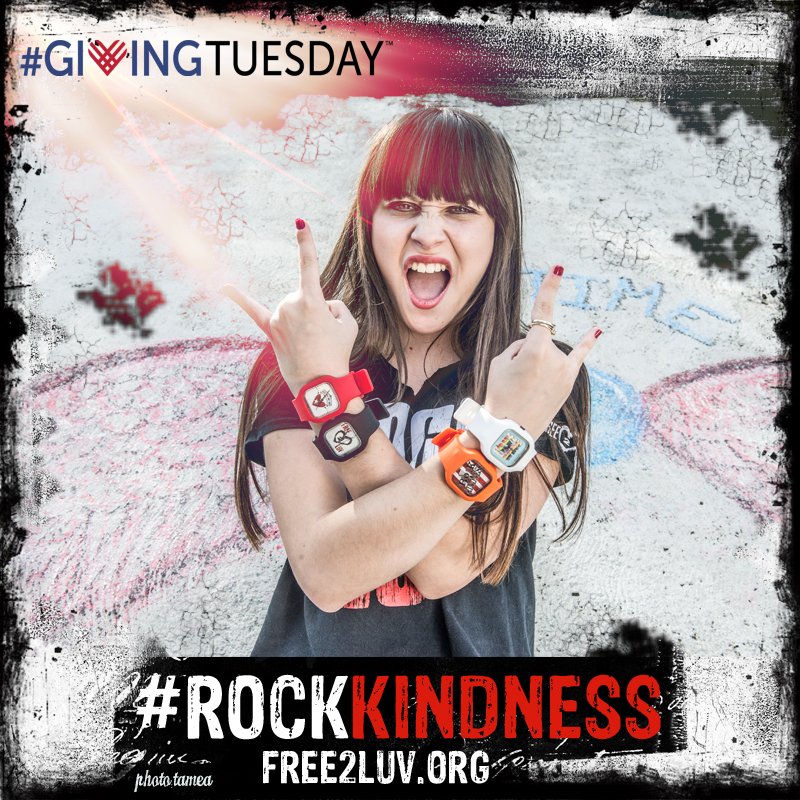 FREE_2_LUV's tweet photo. Time is ticking away on #GivingTuesday. Will you be a #RockStar and help us empower and uplift youth? Together, we can be the change. We've got this! https://t.co/tJKG9Ivit8 #NoTime4Hate #ENDbullying #BeLUV https://t.co/rDT5c4vL89