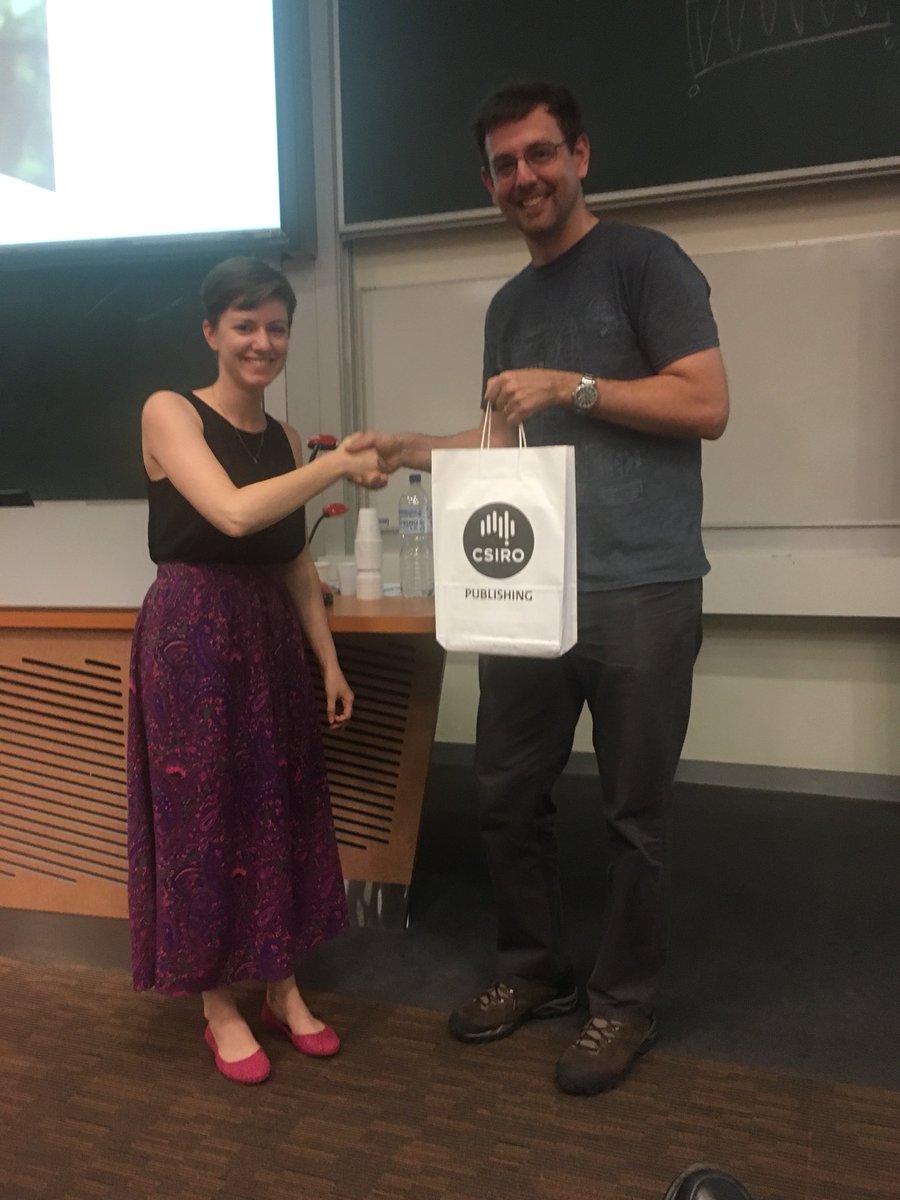 DNArthropods's tweet photo. Linette Umbrello receiving Best Student Talk Prize #systematics2017 sponsored @CSIROPublishing https://t.co/BvE1aBaFqz