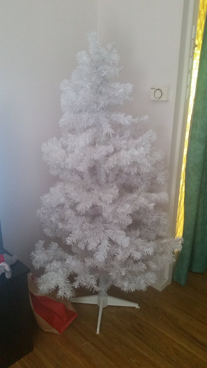 KrestianLullaby's tweet photo. Aw feck #ItsNotEvenDecember https://t.co/bkbVQrhXPg