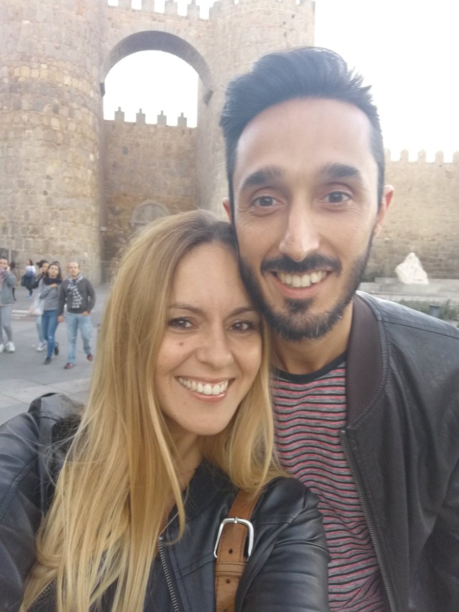 consonp's tweet photo. Feliz cumpleaños... Este año tu regalo será especial, estoy segura de ello#telomereces#6atuvera#tequieroinfinito#temereceslomejor https://t.co/1Owz1Iehs6