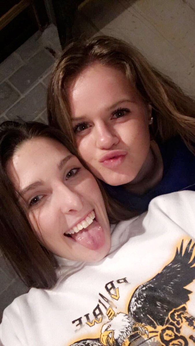 tori_watkins18's tweet photo. happy birthday to my bff since basically forever!! hope you had the best day ever love u so so much bb #17af 💕💟💞💘💜💗 @samkoppers https://t.co/Znvw3fs7qs