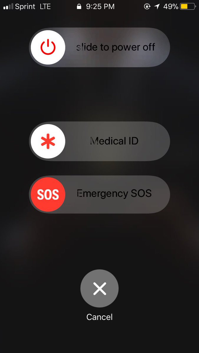 RyanMStowe's tweet image. PSA: If you're ever in an unsafe situation and need to discreetly call the police, hit your iPhone's lock button (on the side) quickly 5 times and you’ll get this screen.

#themoreyouknow #RT