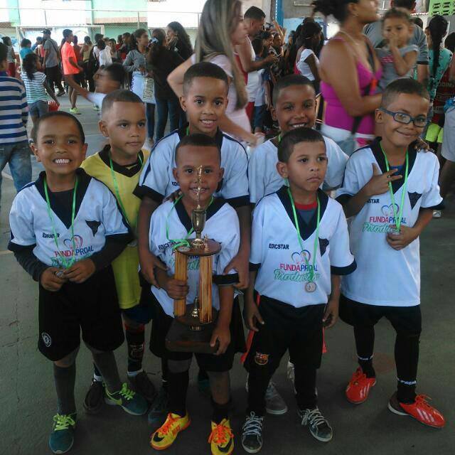 yaneivism's tweet image. jabeando.com.ve/?p=3561 EDICSTAR representación de la parroquia El Recreo sector santa rosa