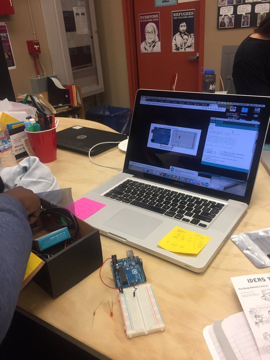 cutenose76's tweet photo. We had so much fun and learned something new. It was great! #makered #makingforall @AbdOakland https://t.co/32e8bKHugT