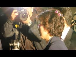 이정미가 지뇬이 평생을 살면서 박대통령 탄핵이 잴 힘들었다고 씨부리는데
시키는데로 한 재판이 그리도 힘들었냐
박대통령이 무죄로 나오고 문재인인 탄핵을 받는다면 앞으로 살아갈 
하루하루가 지옥이 될꺼다
머리에 헤어컬이 죽여줬다. 그정도로 쑈가 하고 싶었냐
앞으로 문재인과 함께춤을 해라