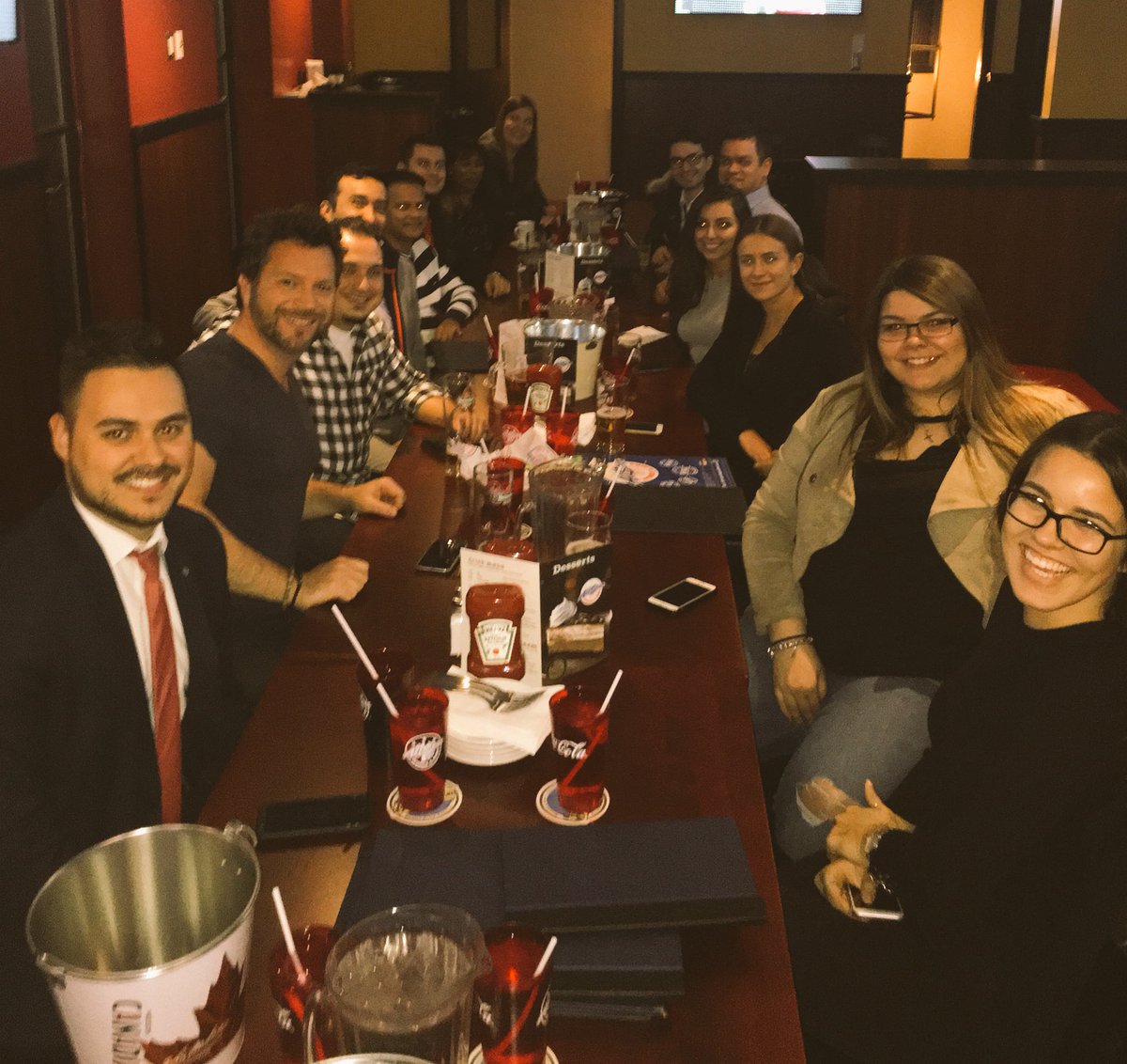 Team outing celebrating our incredible Financial Planner Michael Madeira! Thank you for helping our customers meet their investment goals #BMOGAM #amazingpartner #workfamily #proudtoworkatbmo #DufferinMall #CongratulationsMike #BestFP #weareproudofyou <a href="/POliveiraRVP/">Paula Oliveira</a>