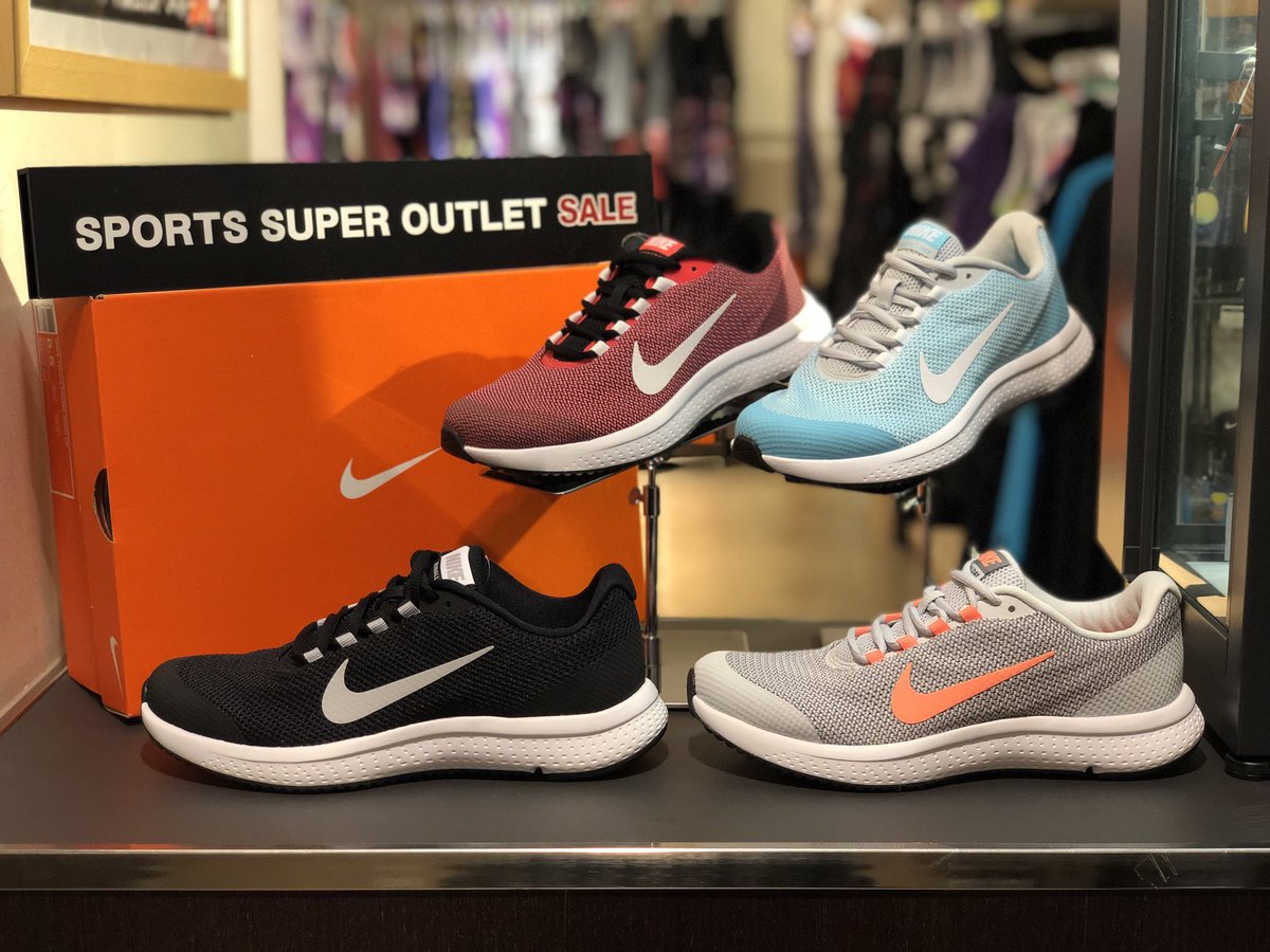 スポーツマリオマルイシティ横浜店 בטוויטר Nike ナイキ Runallday ランオールデイ 抜群のクッショニングと快適性 アッパーに施されたエンジニアードメッシュで通気性とサポート力を強化してくれます 品番 8484 7 500 Tax 5 990 Tax スポーツマリオ