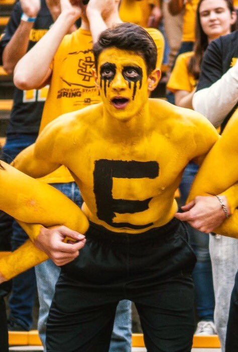 RealKMDae's tweet photo. KSU Owls Nest Members vs JSU Cock Flock Members @theowlsnestKSU #KSUONTOP #JSUHATEWEEK #JSWHO #pushups vs #nopushups https://t.co/uVSVSOZ75b