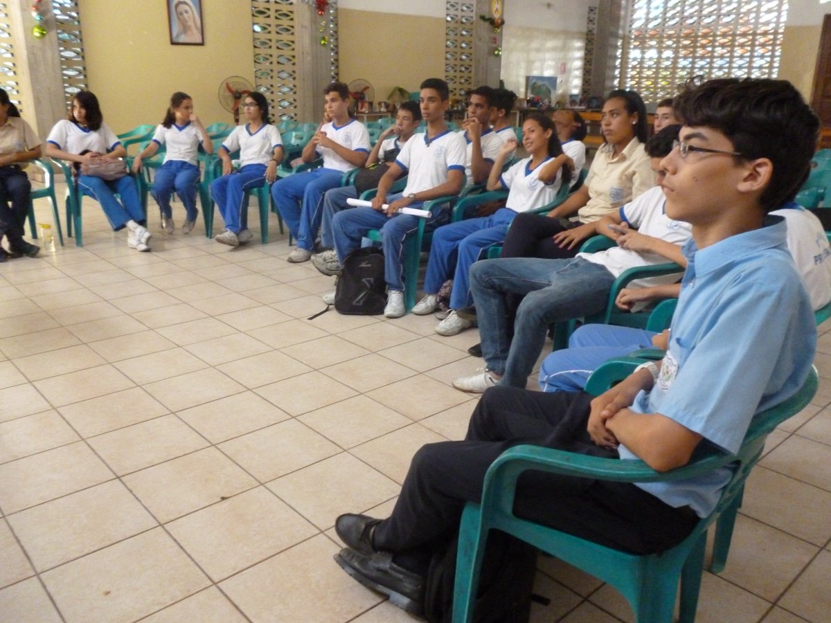 OportunidadAC's tweet photo. #28Nov2017 taller de comunicación asertiva para jóvenes en formación para fortalecer la cultura de paz y no violencia. https://t.co/eJuPOIq9sc