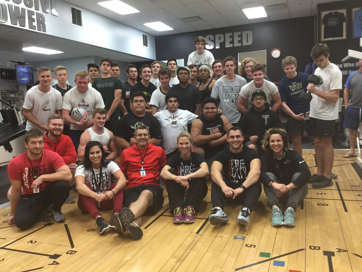 STGAcceleration's tweet photo. Kicked some butt with the SCHS RUGBY Team!! Good job guys!! #accelerationstg #SCHSRugby https://t.co/FQNP9BrgUk