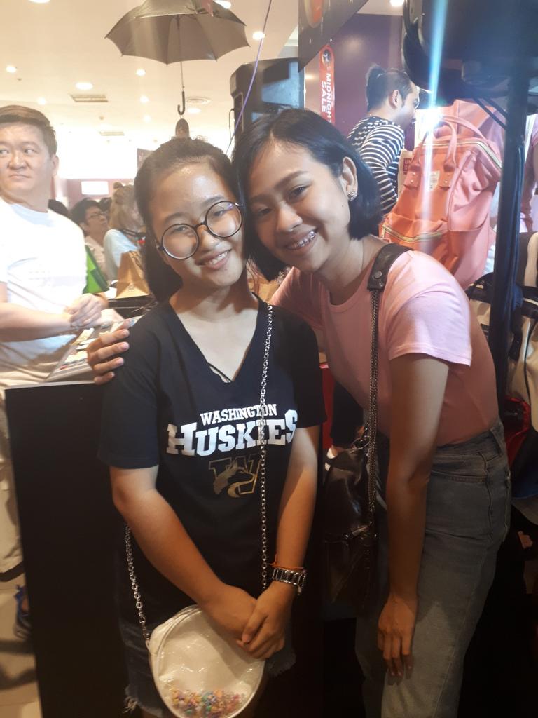 namnow_sk's tweet photo. Happy Birthday นะค่าา พี่กวางง 🎂❤💕
มีความสุขมากๆนะค่าา สุขภาพร่างกายเเข็งเเรง ไม่เจ็บไม่ป่วยนะค่ะพี่กวาง มีโอกาสไว้เจอกันอีกน้าค่าา 😚🎉🎂
#birthdaypkwang #PEACHTEAM
@zentradies @Pkwang_fc https://t.co/hpwcHfJxNk