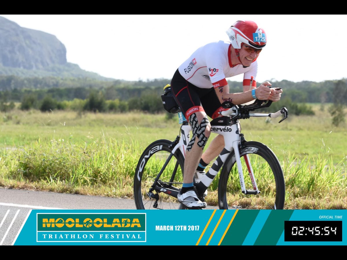 Russelljmason's tweet photo. #DressLiketheBest At the Mooloolaba Triathalon Sunshine Coast for Cycling Australia https://t.co/fzUDvsxIFr