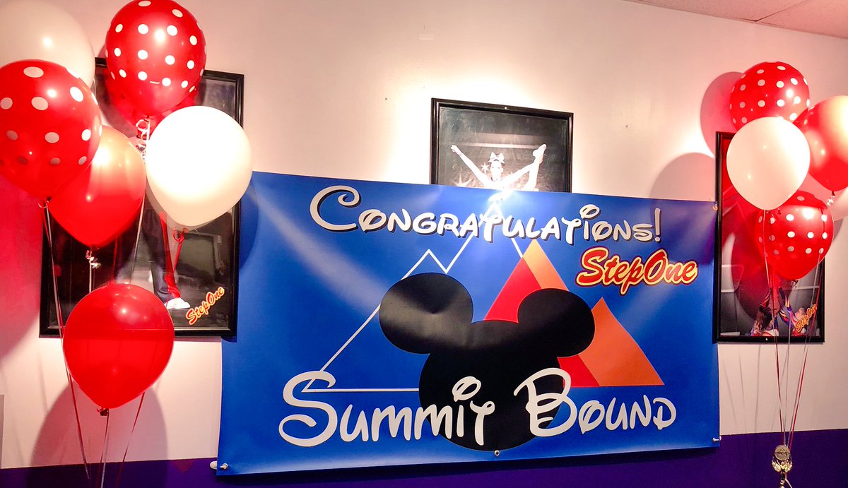 S1Angela's tweet photo. βSpectacularβ night celebrating @steponeallstars Sweethearts,Sr. Restricted 5, on their at-large bid to The Summit!πβ€οΈπ @UltimateClimb #teamstepone #youmeus https://t.co/GLCKrf9emc
