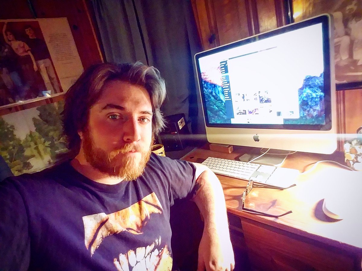 GrooveStudios2's tweet photo. Working even when I'm  sick :/ @dleiftah_nwahs 
#working #sick😷 #stayingin #zappa #website #design #shawnhatfield #groove #students #cybermonday #cyberweek #deals #lessons #recordingstudio #beats #mixing https://t.co/zh9oJeLW1Y