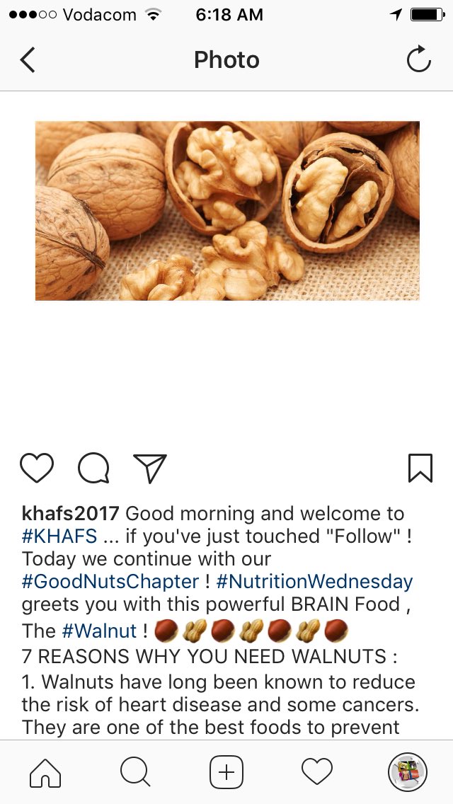Khabonina_Q's tweet photo. #Walnuts are one of the best foods to boost your mood!" 🤸🏾♂️
Good morning! #NutritionWednesday Post just up on #KHAFS #7ReasonsWhyYouNeedWalnuts 🤸🏾♂️ https://t.co/3nBknxZpNL