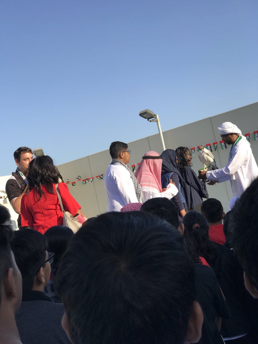 dltukOperations's tweet photo. At GEMS New Millenium School this morning taking part in their #NationalDay Celebrations. Students all dressed up, radio presenters and falcons. Students look great! 🇦🇪🇦🇪🇦🇪 https://t.co/kFL4K1sCSv