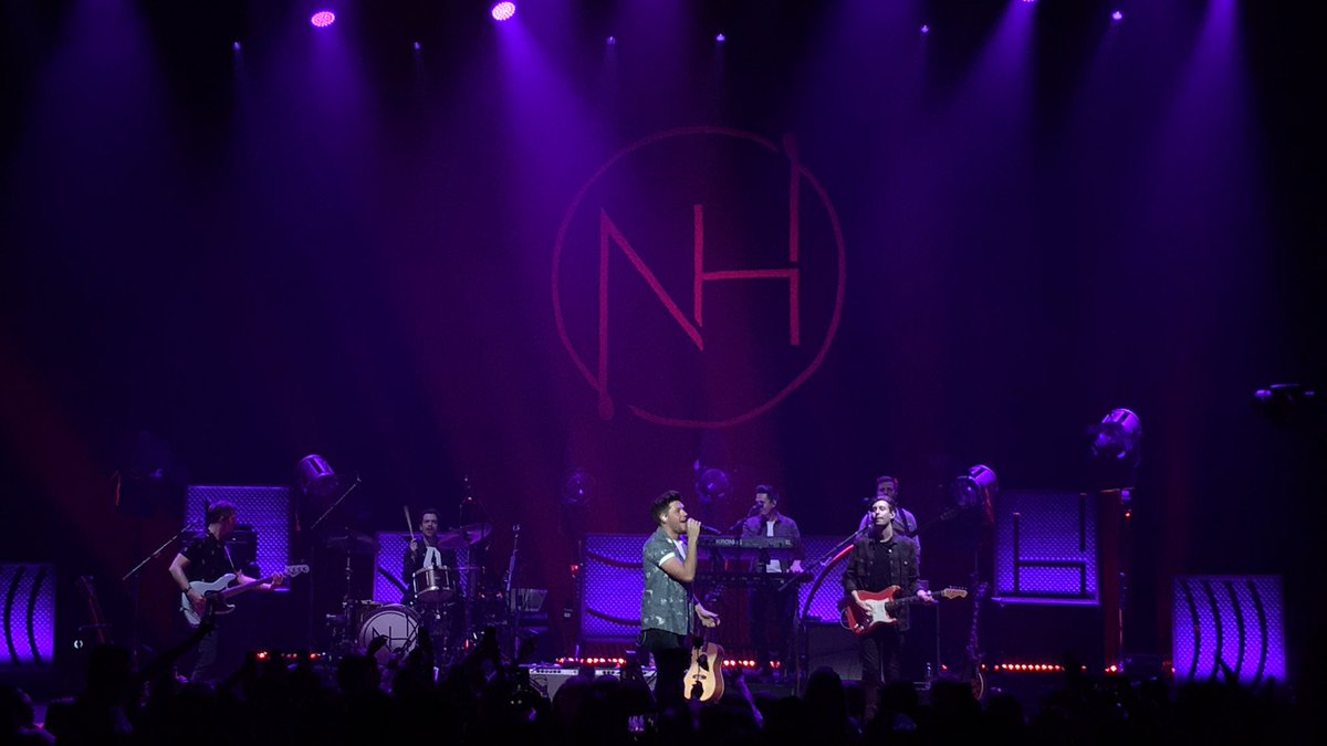 NHOfficialLa's tweet photo. Flicker Session Tour, Boston-MA, Orpheum Theatre. Noviembre 03-2017
#FlickerSessionsBoston https://t.co/RUbkBZEpTv