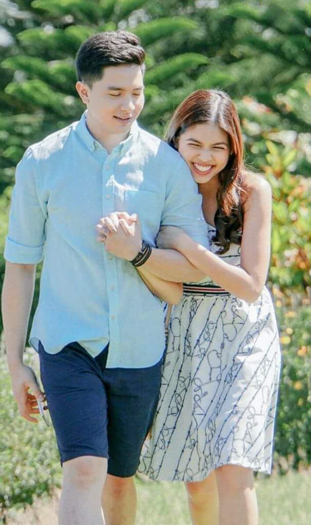 One word 
Frees us of all the weight and pain of life:
That word is love 😉😚

#ALDUBNationOneLove 

ctto
