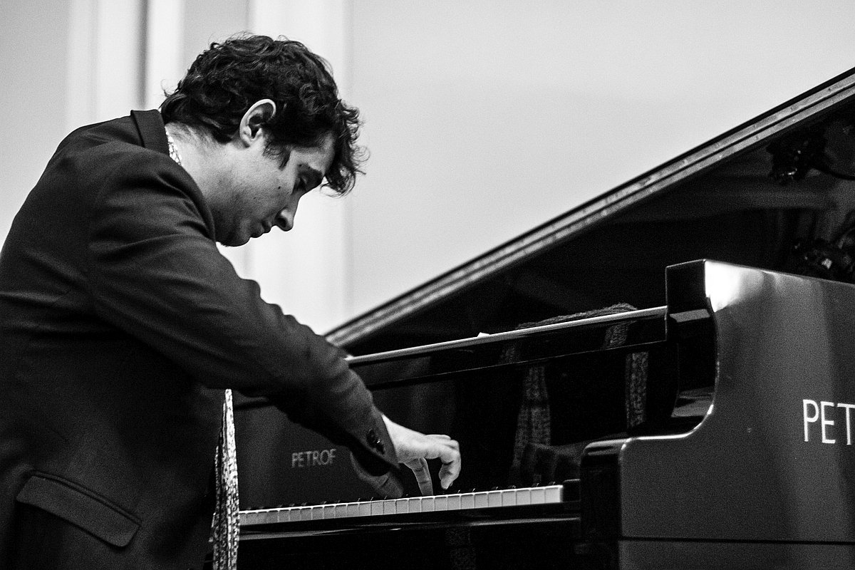 LiatWexelman's tweet photo. Amazing show 🎶🎶🎶 by #jazz #pianist 🎹Guy Mintus in #Prague
#eventsinprague
@CultureBuzzIL https://t.co/bTxElp0bJ5