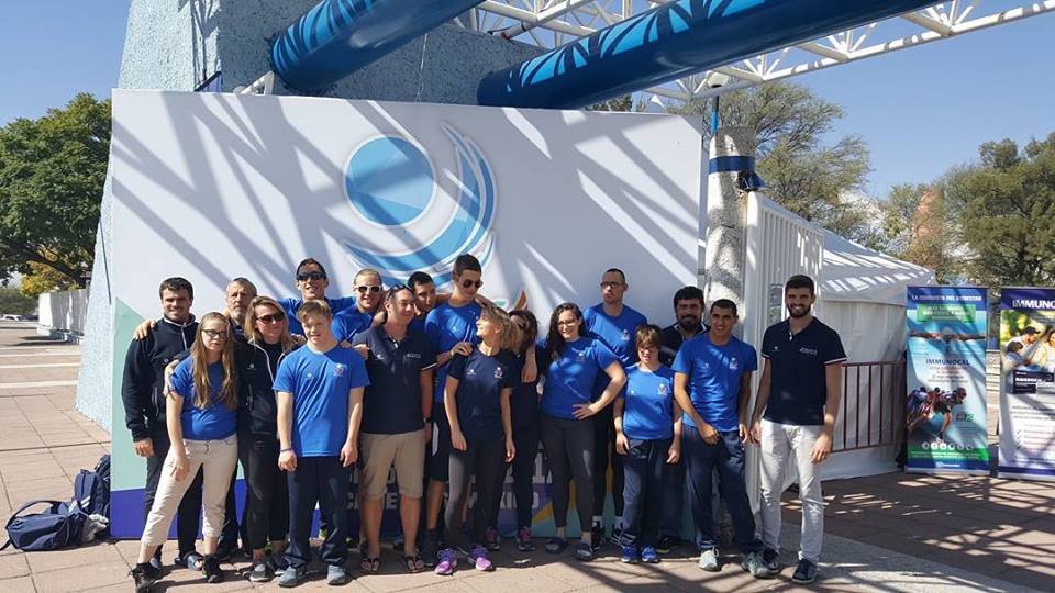 L'équipe de France de natation <a href="/FFSASportAdapte/">FFSA Sport Adapté</a> . Championnat du monde @INASsport  Les Nageurs sont: Cléo Renou, Axel Belig, Pierre Patane, Simon Blaise, Maxime Dutter, Nathan Maillet, Tessa Marcos, Jacky Deforge, Dorine Dominguez et Matthis Daniel.
#aguascalientes2017