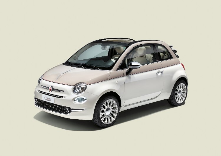 tizianafait's tweet photo. Dal 2 al 10 dicembre a Bologna va in scena la più importante festa di motori in Italia!
Regina dello stand la Fiat 500 con la serie speciale dedicata al 60esimo anniversario. @Fiat_IT @Fiat500_Club @500clubitalia @MotorShowBo https://t.co/GrGzapooFS