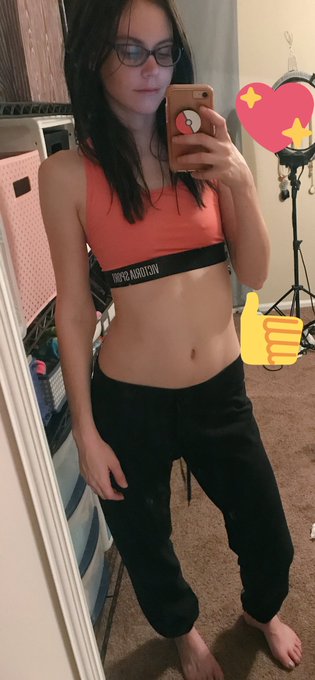 I got some new stuffs ty lifted https://t.co/yhxLqYWxb7