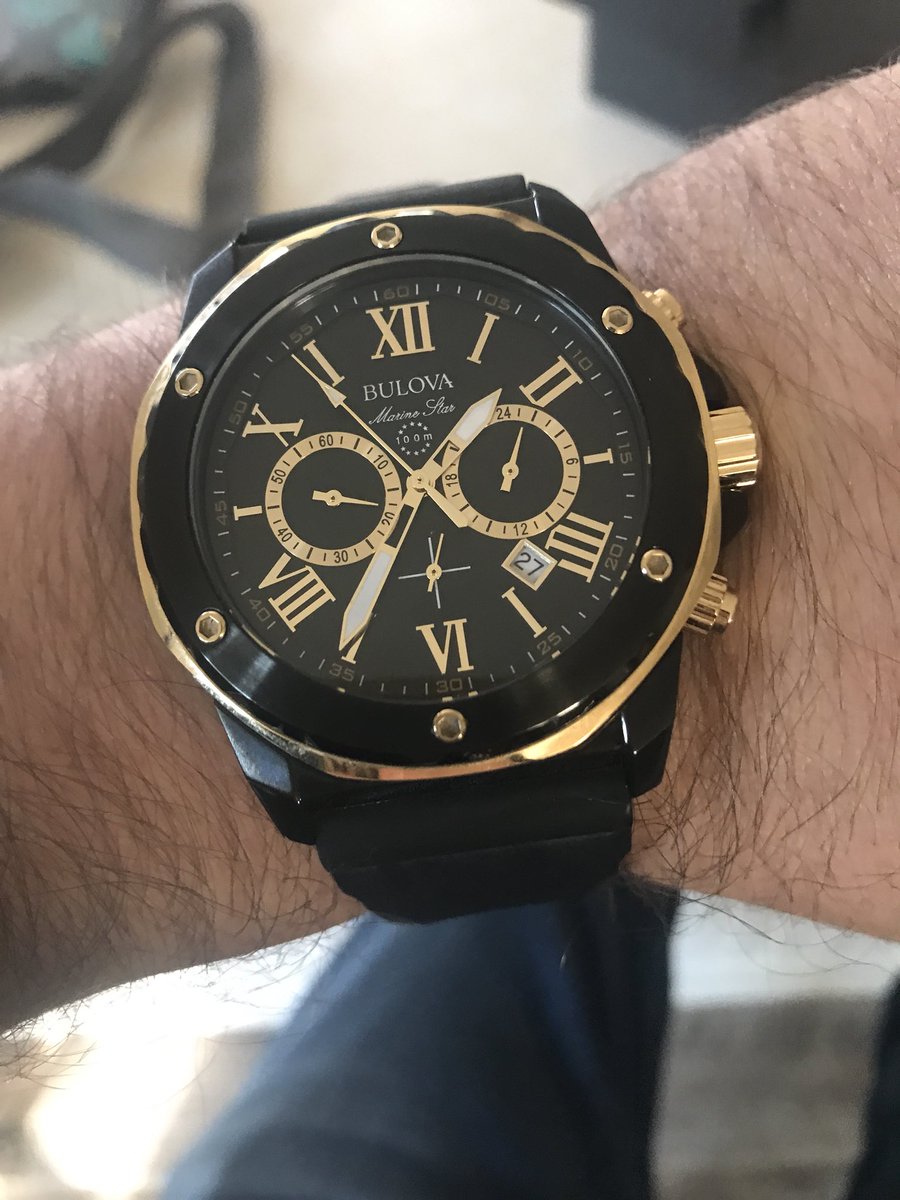 annoyancefactor's tweet photo. Love my new watch https://t.co/vlH09w3jxV