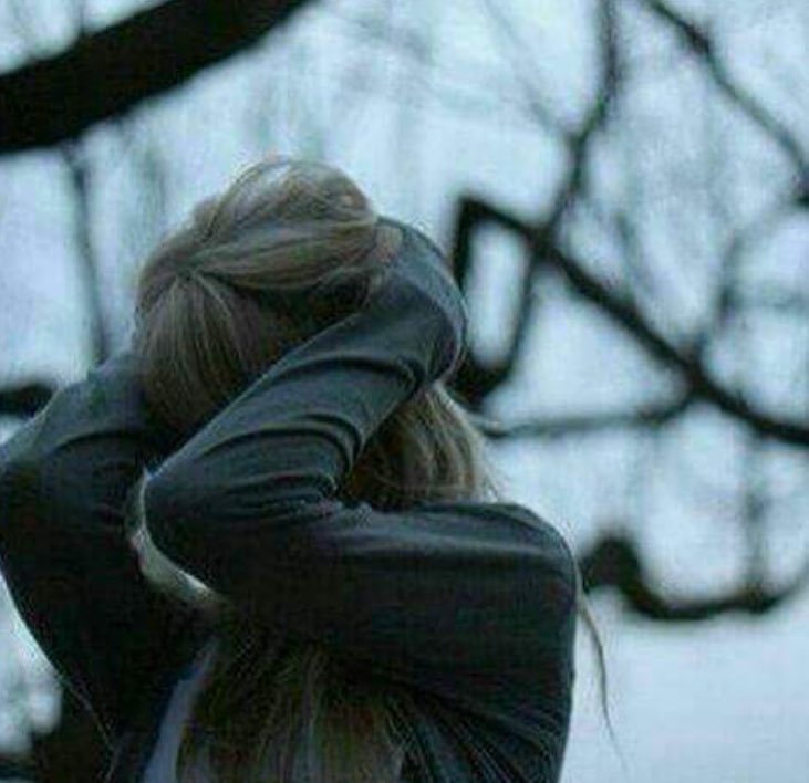 اي يـ گلبي الصوچ منك 

ليش گتله 

اشما تغيب اتظل حبيب

وليش گتله 

الشمس وكت المغرب احلى 

            و علميته اعله المغيب ...