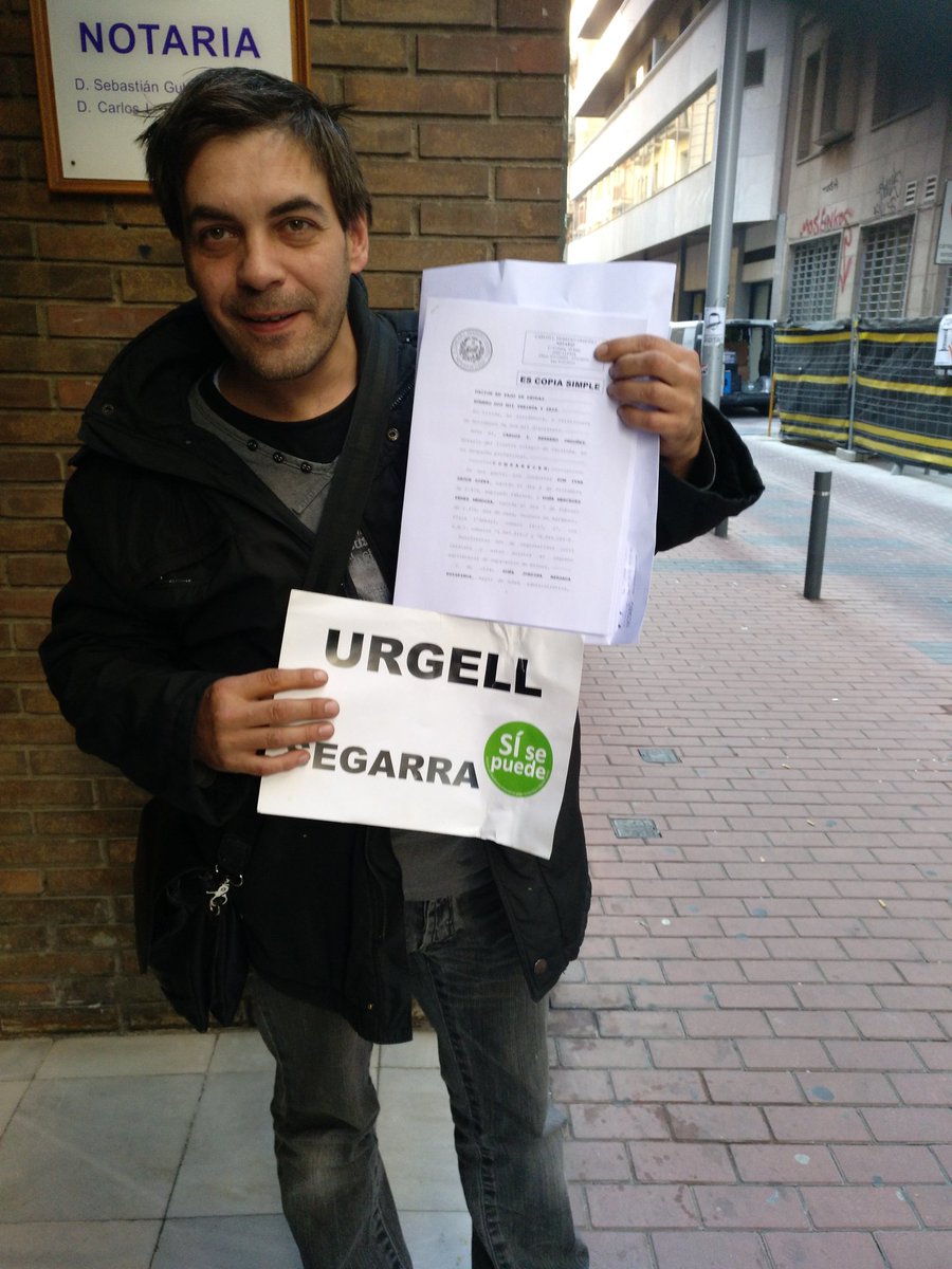 PahUrgell's tweet photo. 4 años d lucha, #dacionenpago#alquilersocial# enhorabuena compah @PahUrgell @miregarcia01 @ivan_sauch https://t.co/HC7AXpNX63