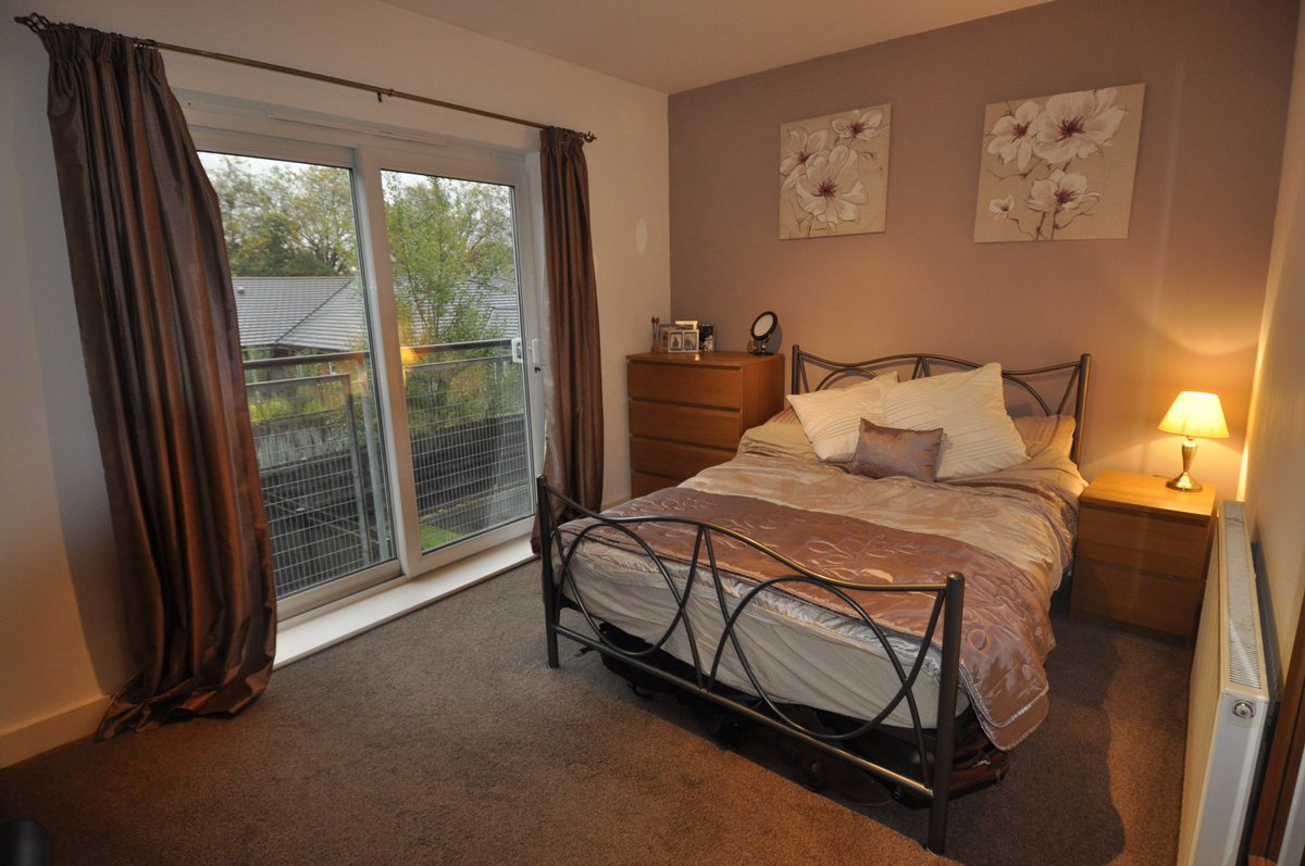 tigerpropertyp's tweet photo. Looking for a new home before christmas? We have 2 bedroom apartment and houses available throughout #Didsbury and #WestDidsbury https://t.co/vVwTj5IshH https://t.co/kbUYGdk4sT