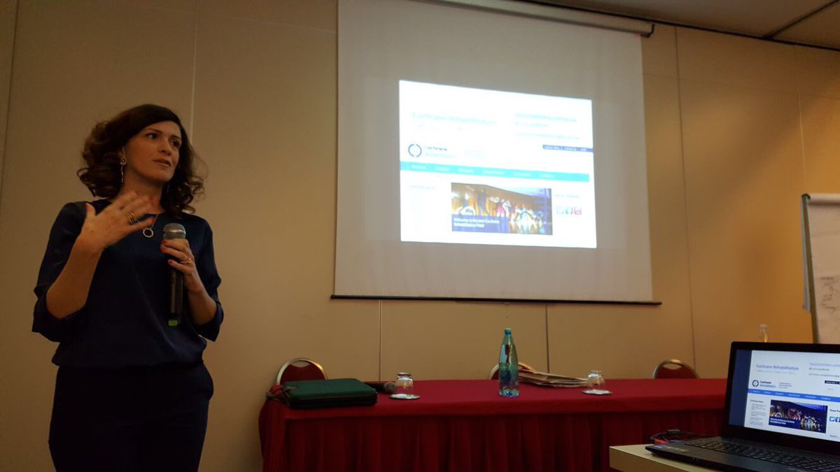 francescagimi's tweet image. Speaking of @CochraneRehab #evidence in the treatment of #lowbackpain at the 13th edition of #EMRSS in Siracusa #alwaysgreatbeinghere