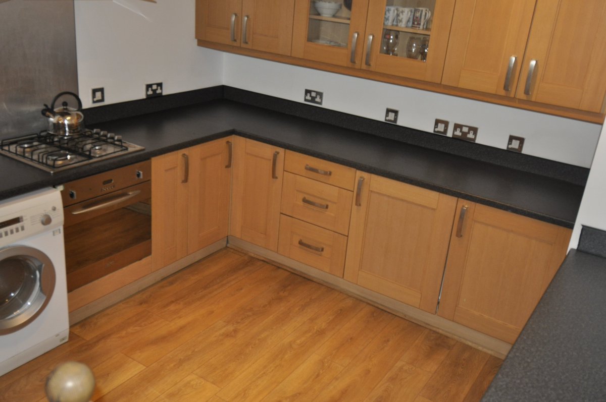 tigerpropertyp's tweet photo. Looking for a new home before christmas? We have 2 bedroom apartment and houses available throughout #Didsbury and #WestDidsbury https://t.co/vVwTj5IshH https://t.co/kbUYGdk4sT