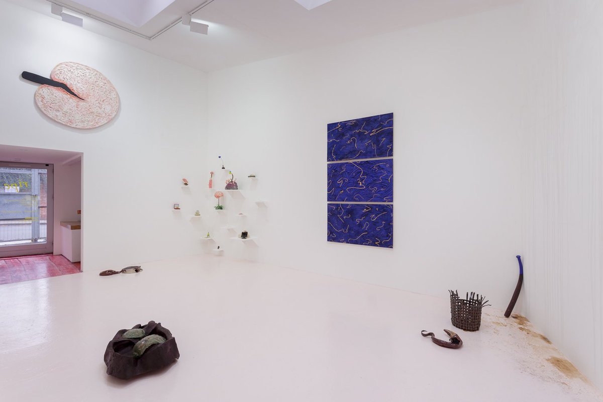 KingsgatePS's tweet photo. Open tomo 12-6pm ~> come see ripe at #KingsgateProjectSpace
#BeaBonafini @PalomaProudfoot #JalaWahid #GeryGeorgieva @m_dkg @AnnaSkladmann
Install pics: @tim_bowditch https://t.co/7i3swbE4mG