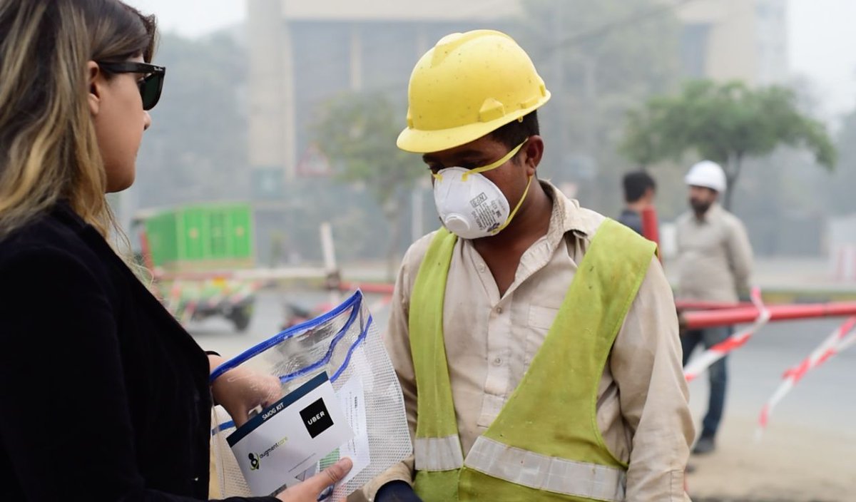 Abrar627's tweet photo. @Uber_PKR partnered with #AugmentCare to get rid from this deadly smog from #lahore! by distributing free #UberSmogKits. https://t.co/gmoTNNNag3